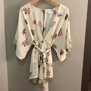 HONEY PUNCH floral romper